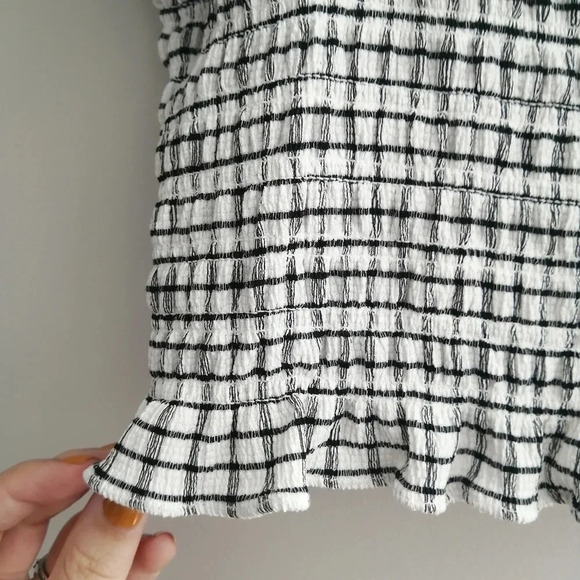 Anthropologie Maeve Gingham Plaid Smocked Ruffle Crop Blouse Flutter Sleeve XS - Picture 7 of 15